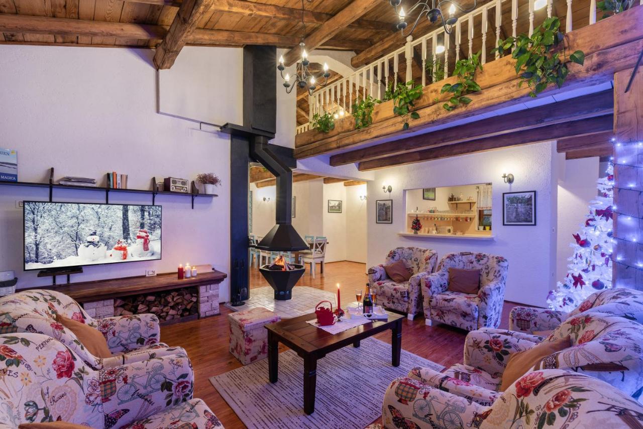 Family Villa Lipica With Private Pool And Jacuzzi Pazin Extérieur photo